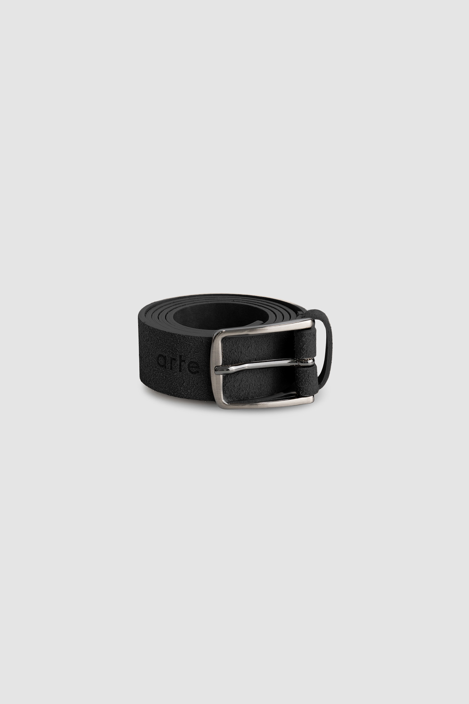 Ceinture en cuir suédé noir, vue de face
