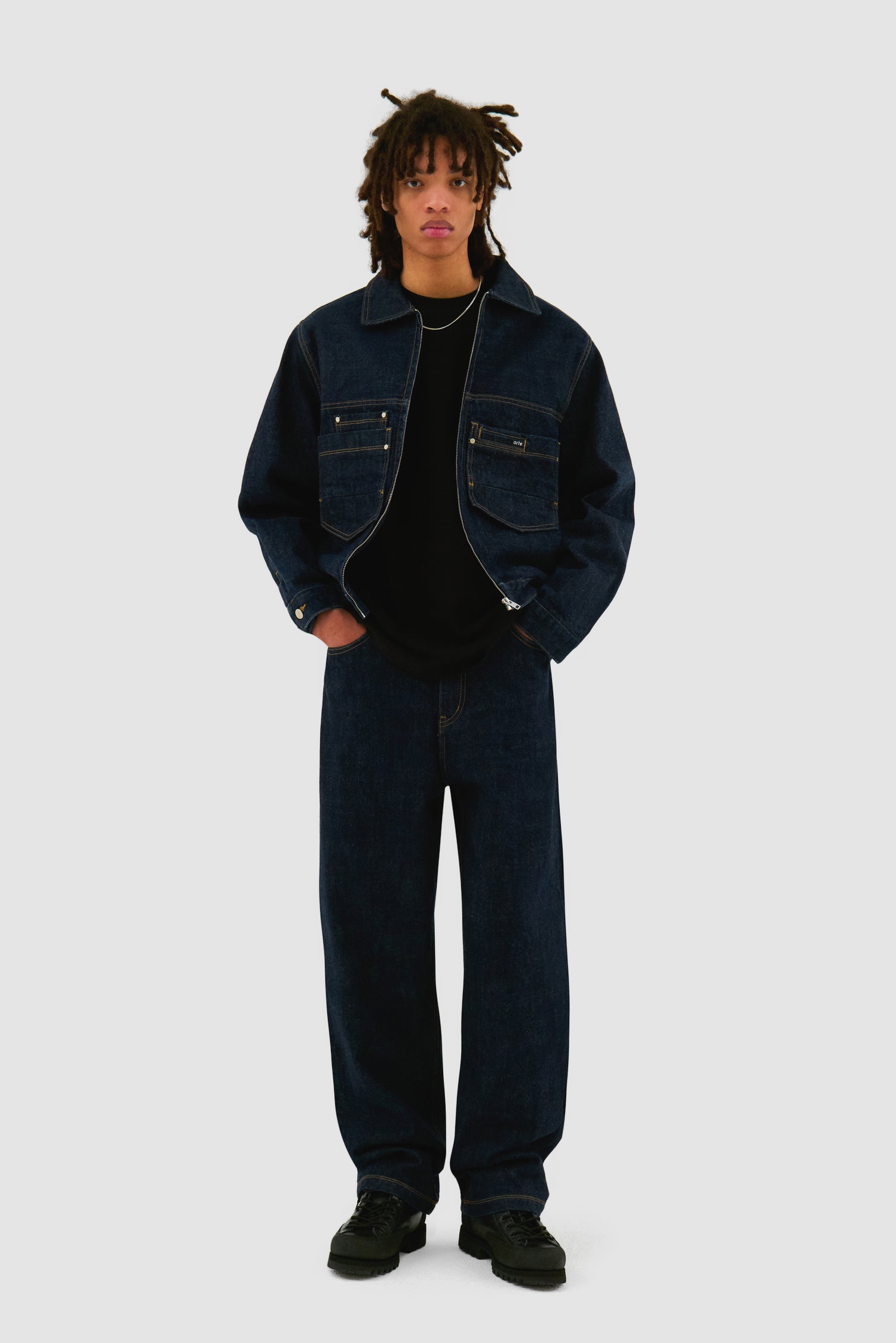 Pantalon en jean - Denim brut - Arte Antwerp