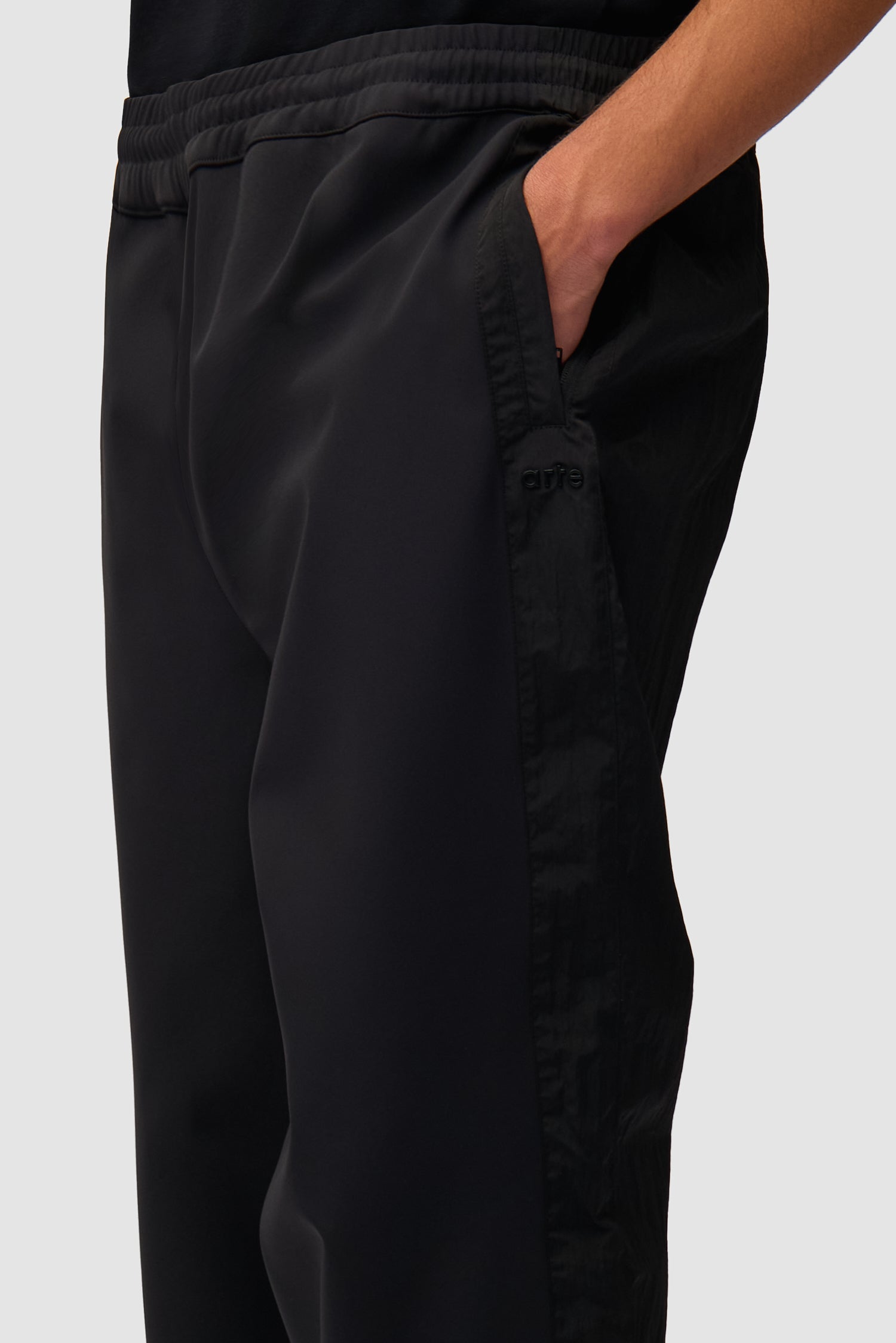 Pantalon de survêtement en nylon - Noir