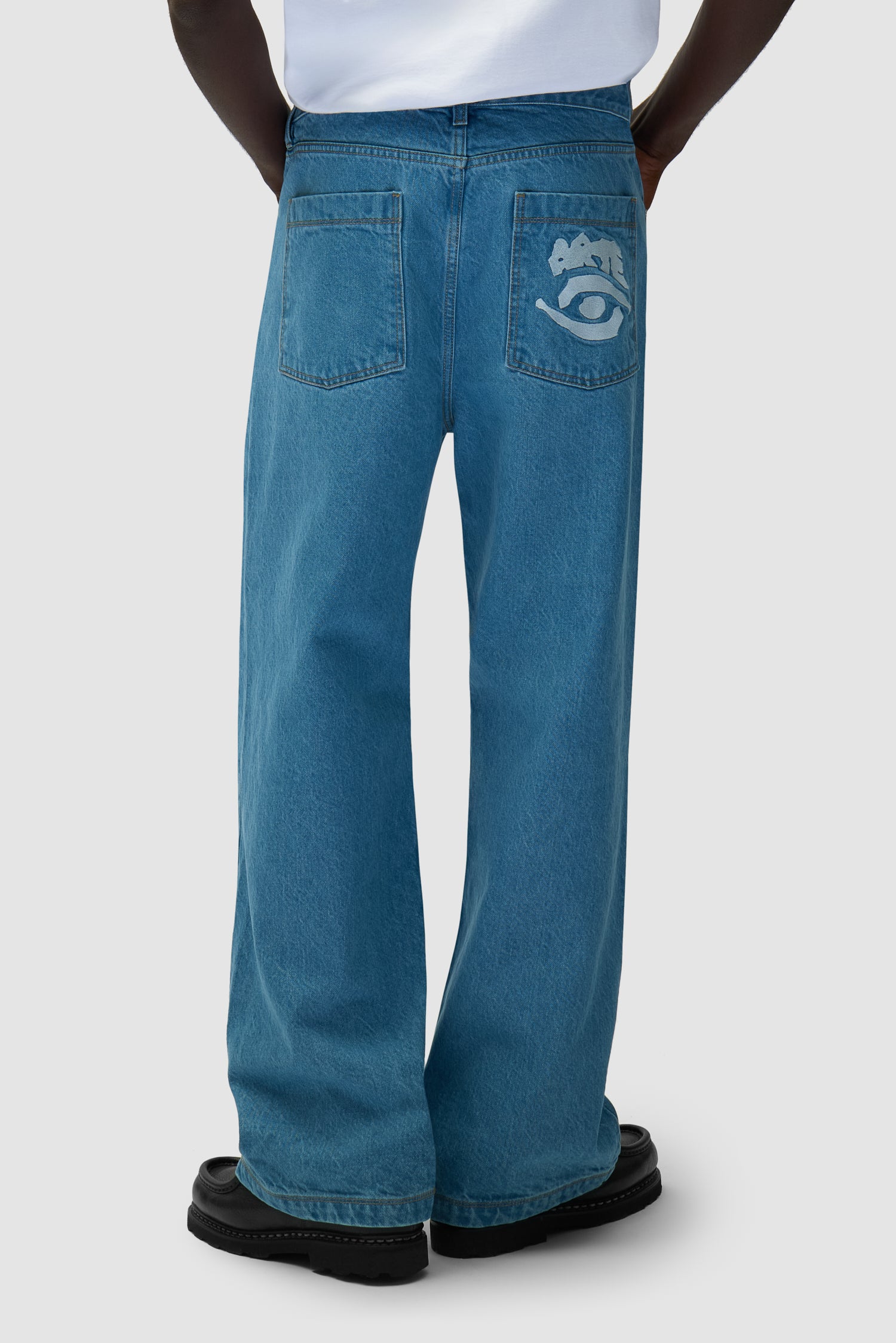Back Pocket Graphic Pants - Bleach