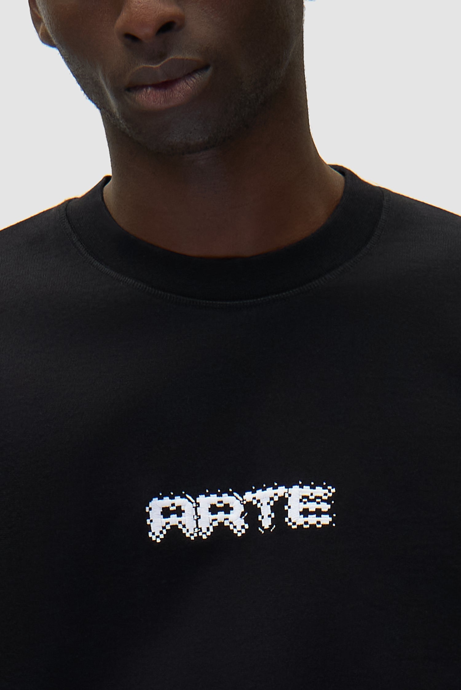 Arte Pixel Crewneck - Noir