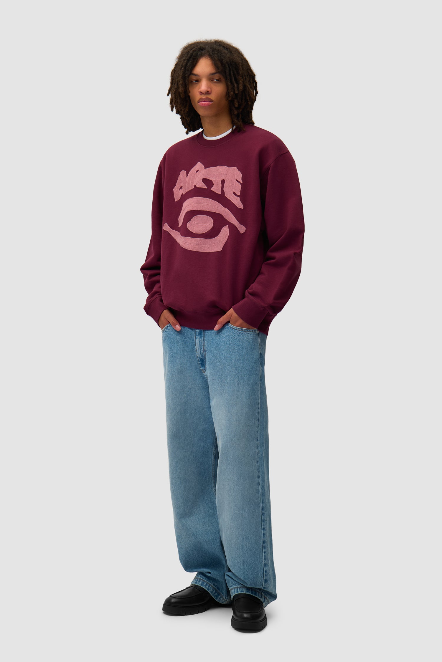 Eye Front Crewneck - Bordeaux