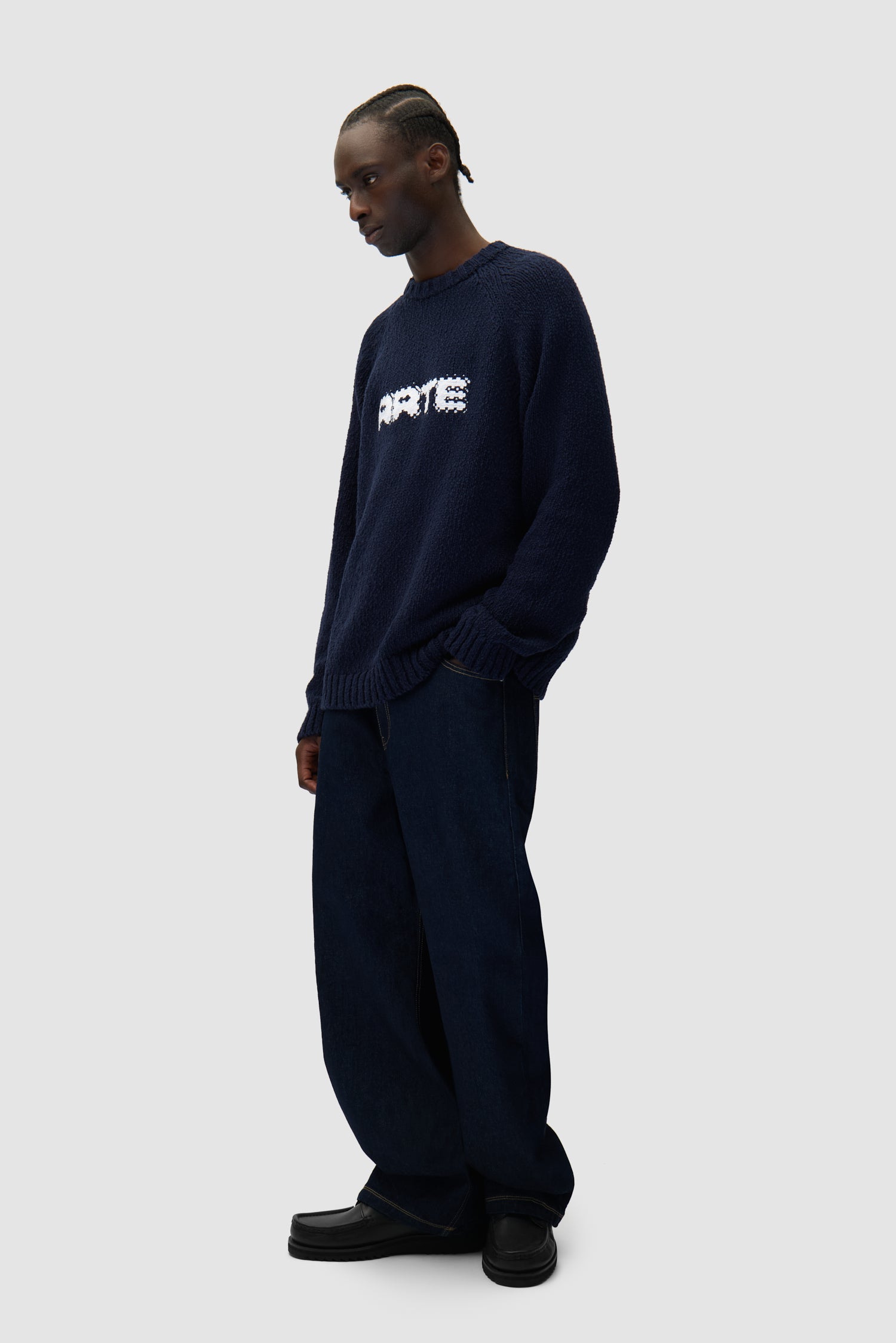 Pixel Front Knit - Navy