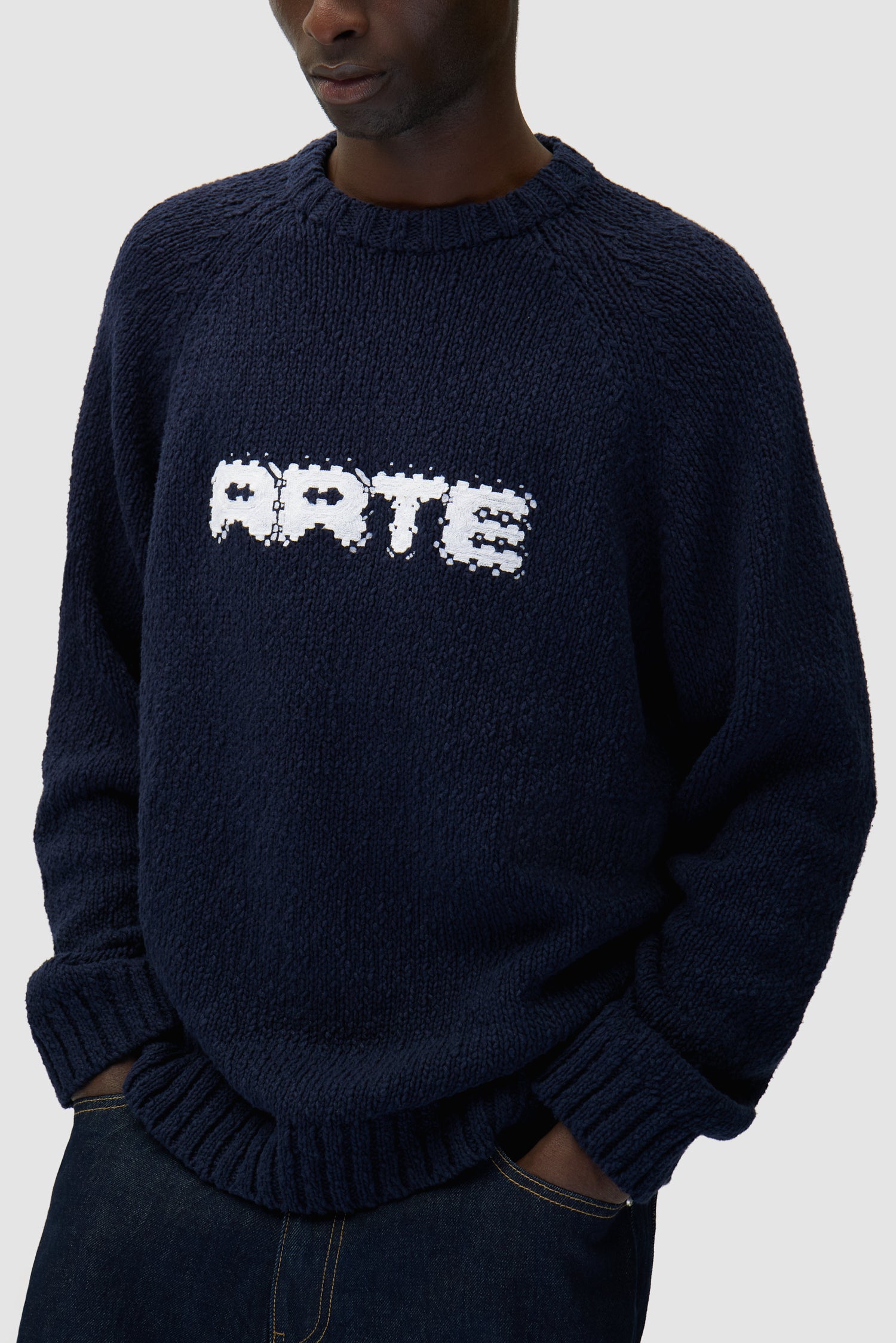 Pixel Front Knit - Navy