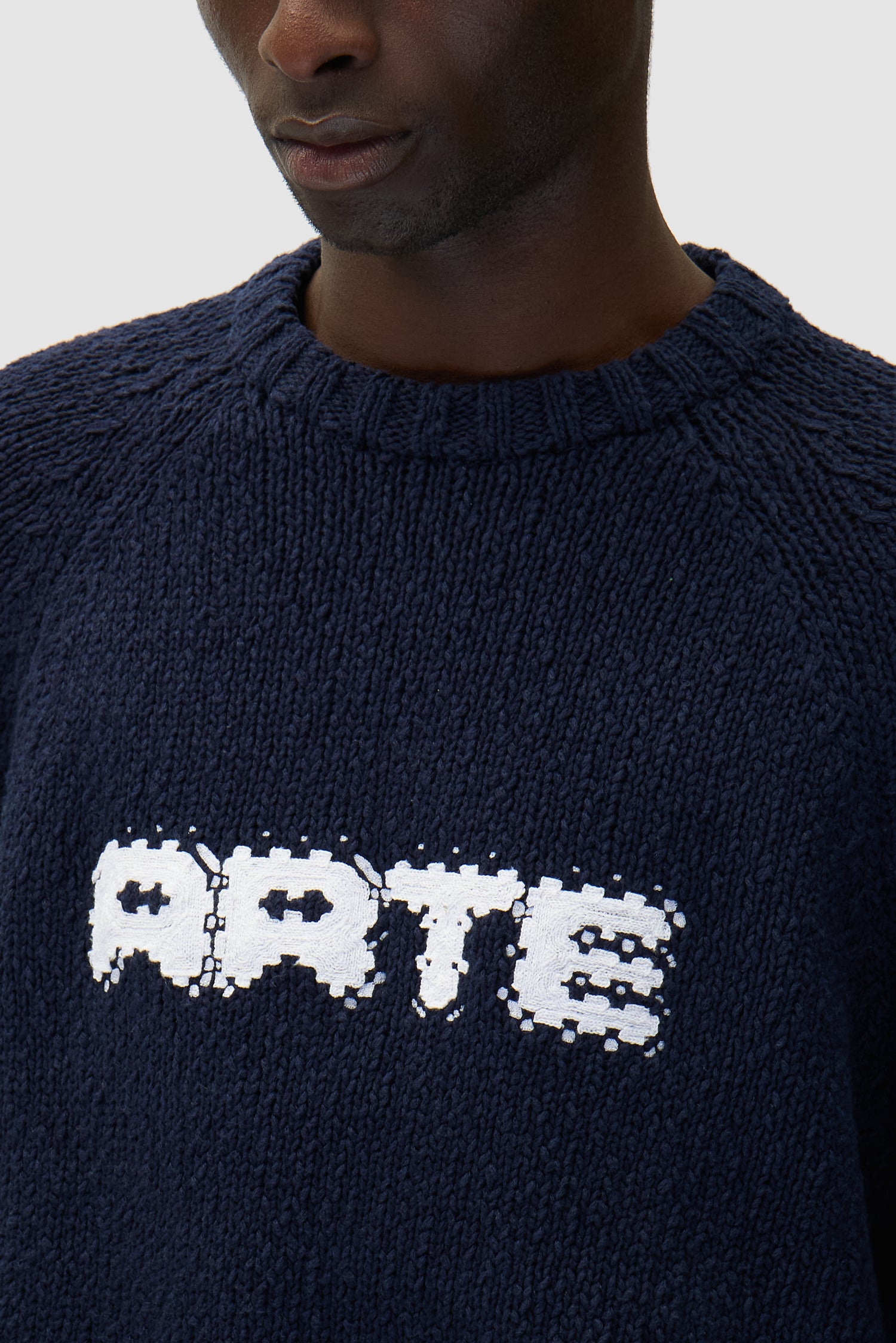 Pixel Front Knit - Navy
