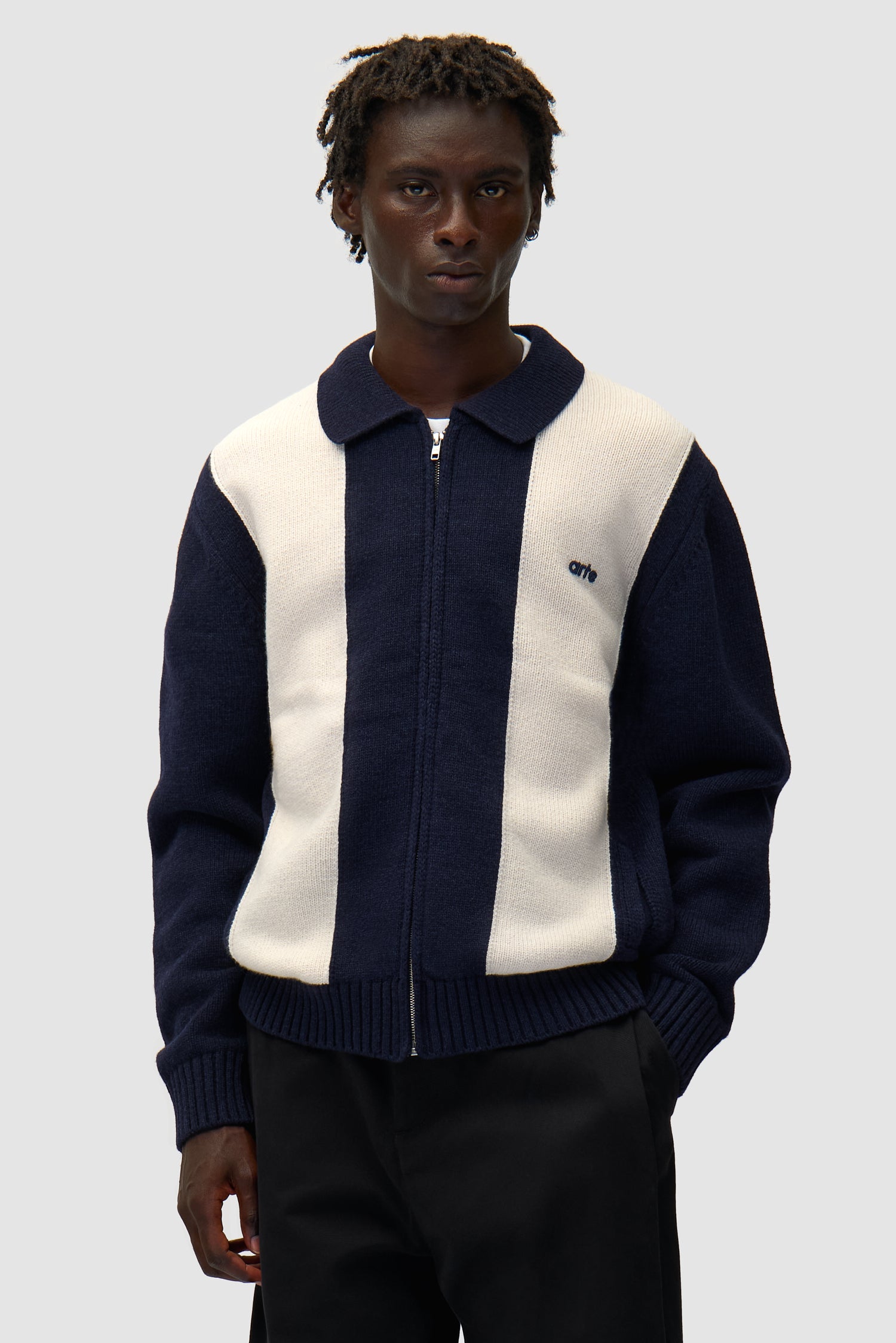 Cardigan - Blue/White