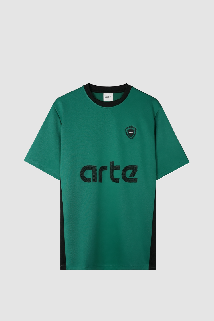 Footbal T-shirt in Green/Black, front view