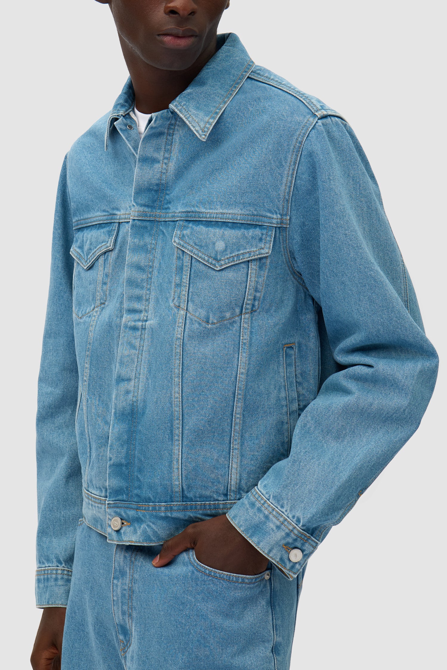 Detail view of Bird Back Jacket in Bleached