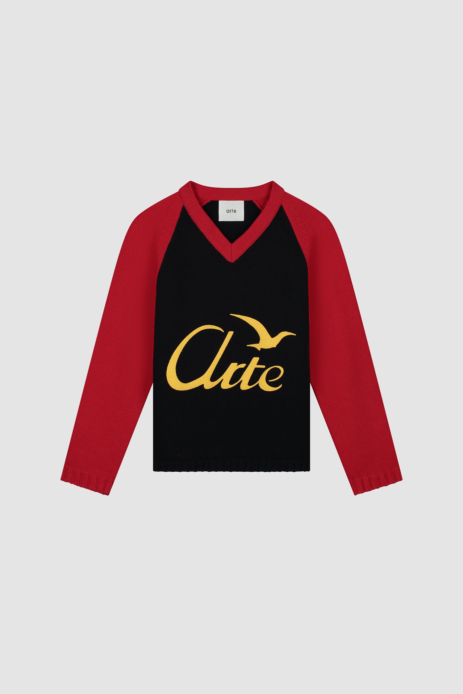 Knitted Longsleeve in Black/Red, front view