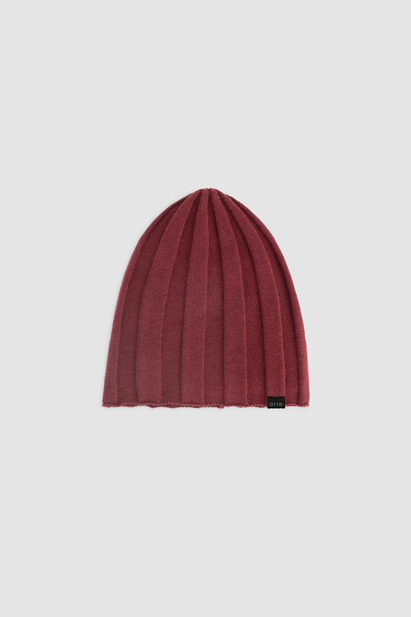Structure Rib Beanie in Bordeaux, Front view