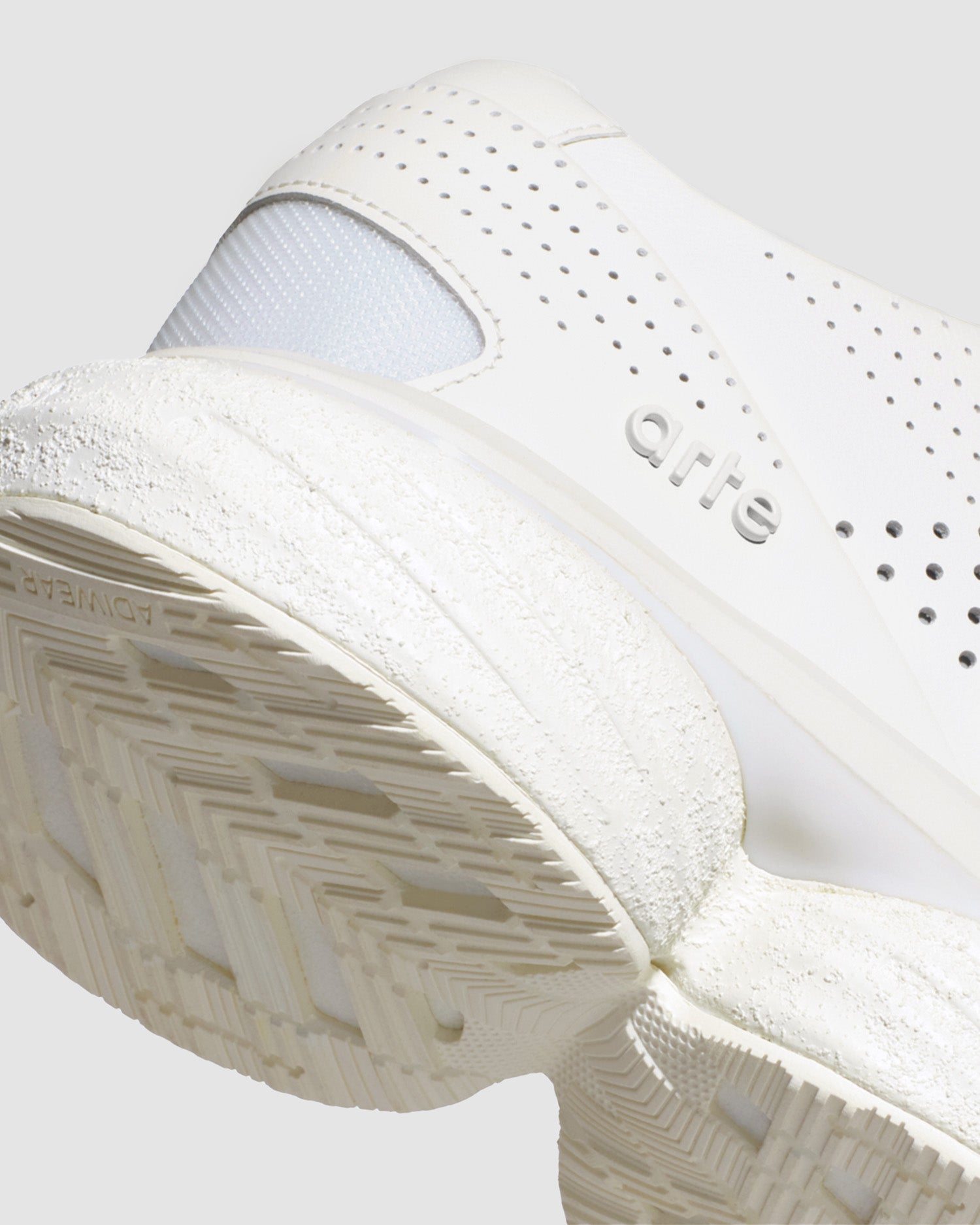 Adidas Lightblaze POD - Off White