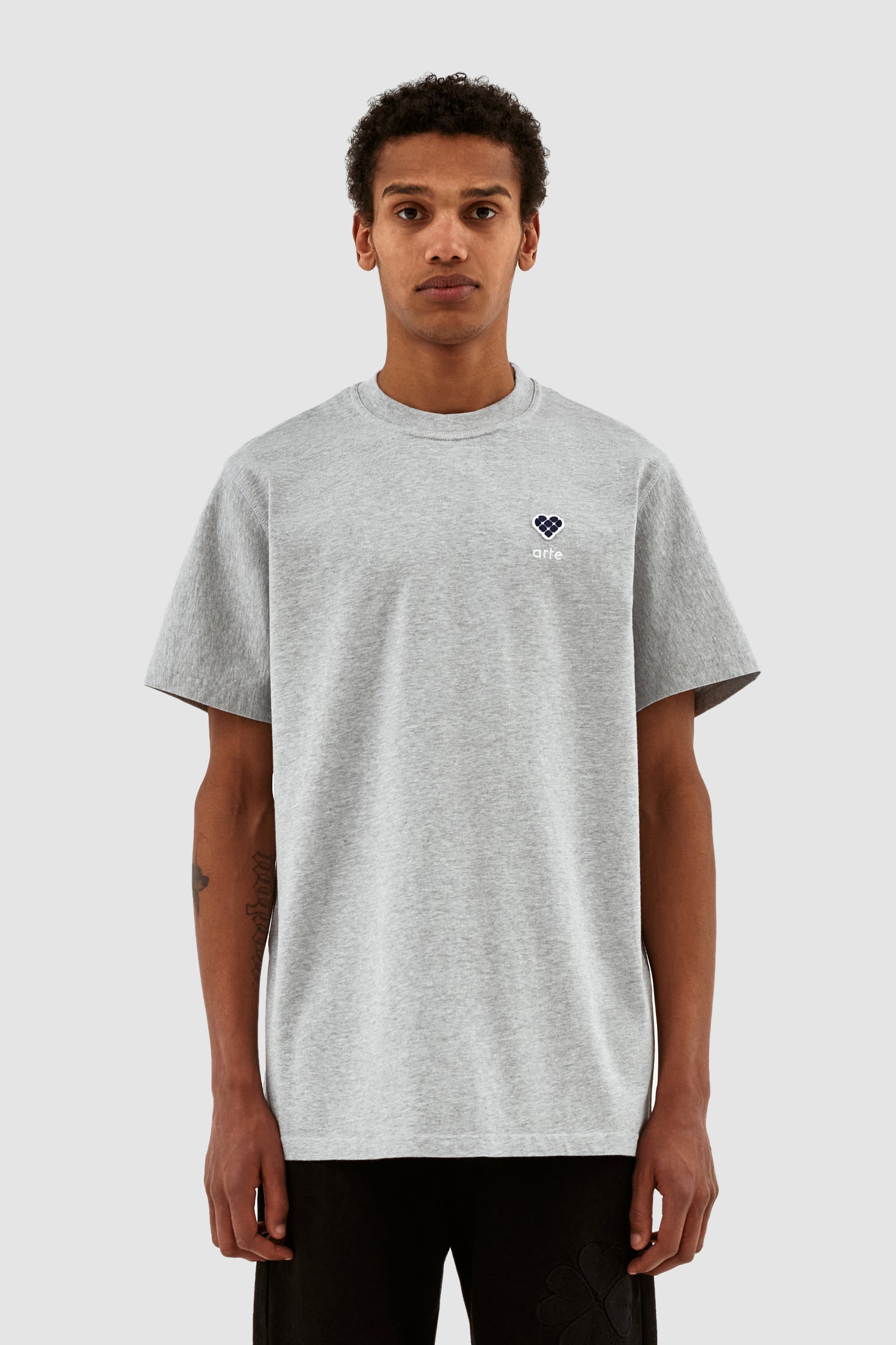 Tommy Heart Patch T-shirt - Grey