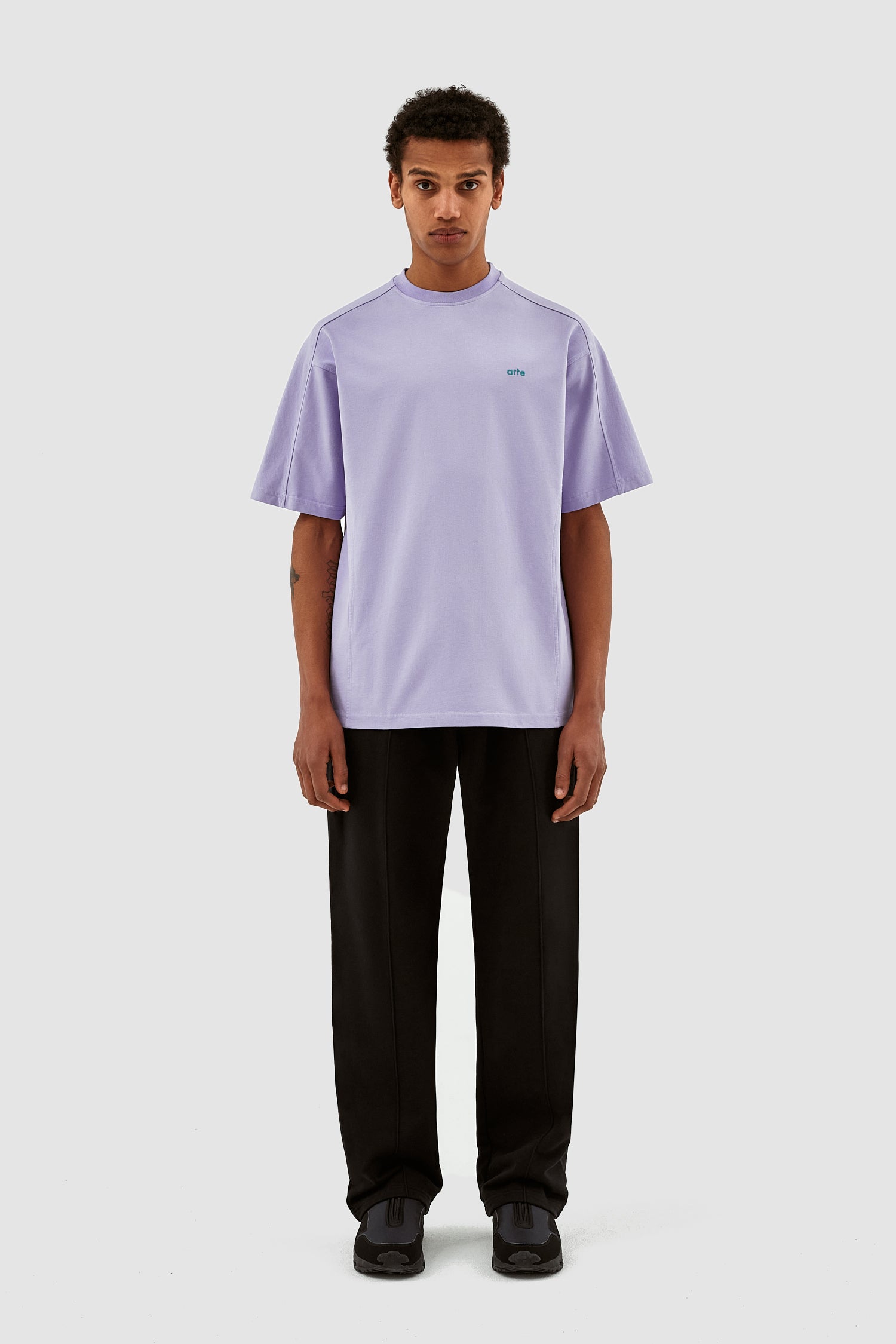Theo S Cuts T-shirt - Violet
