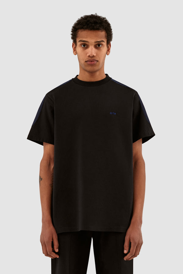 Theo T-shirt - Black