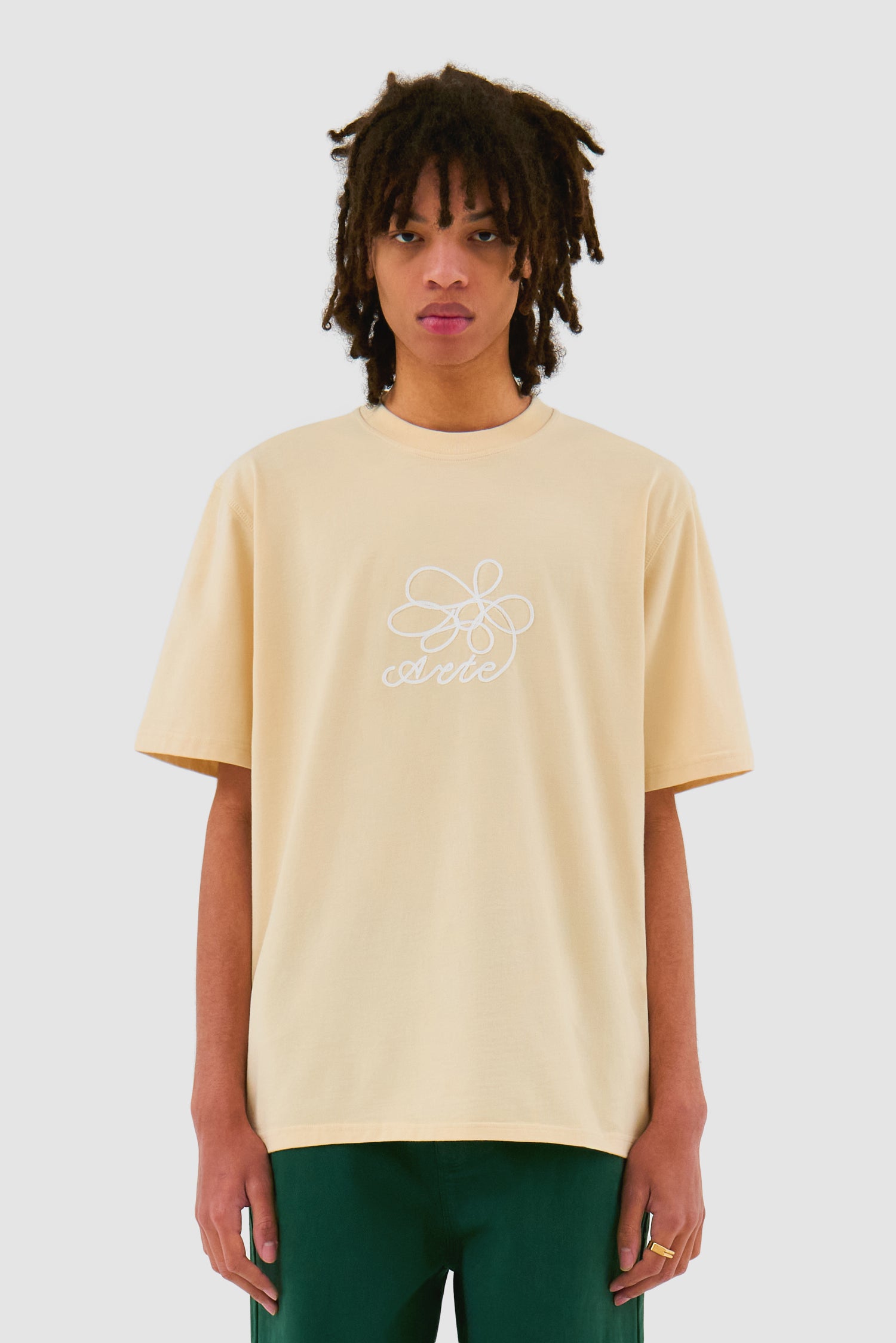 T-shirt brodé de fleurs - Crème