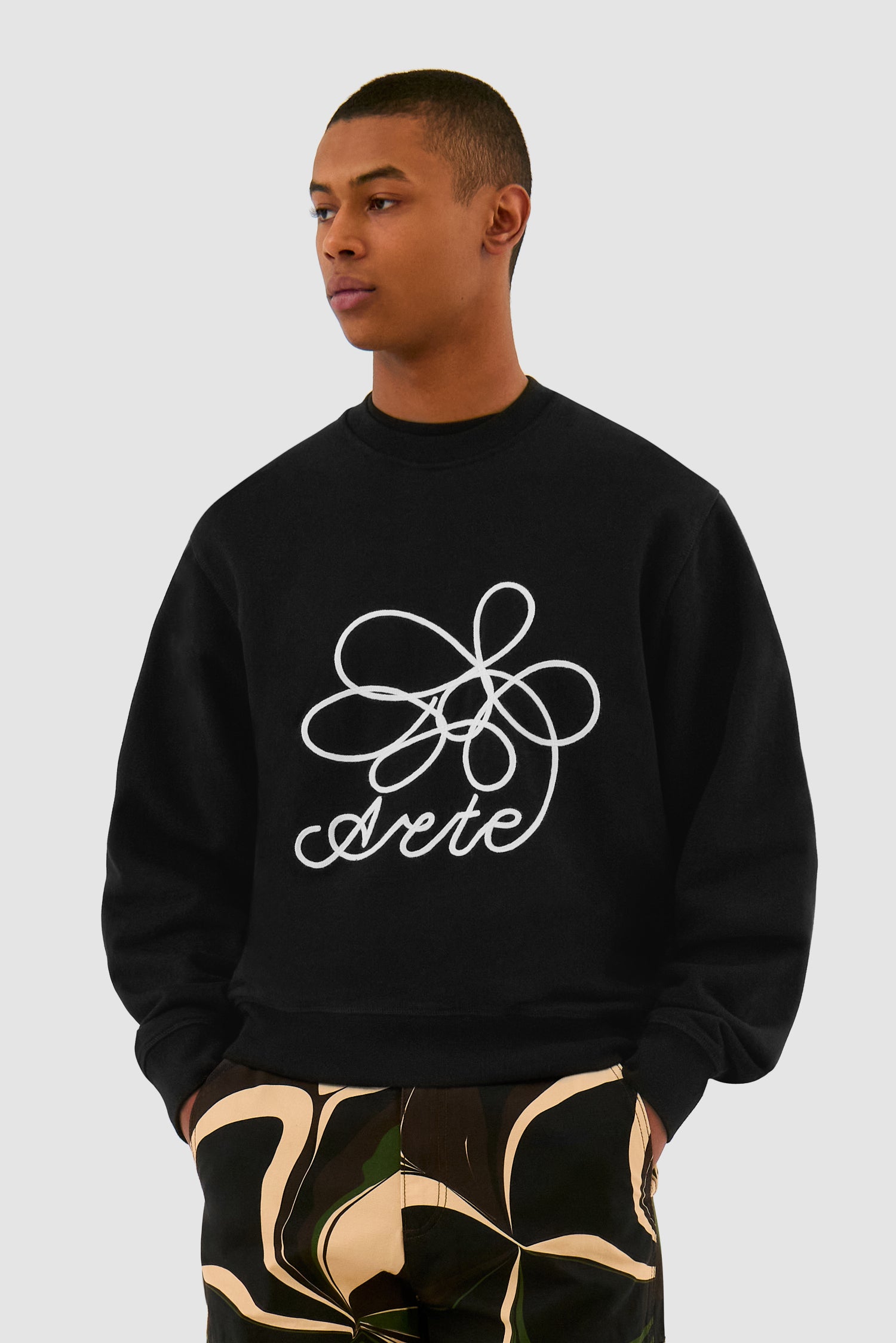 Flower Logo Crewneck - Black