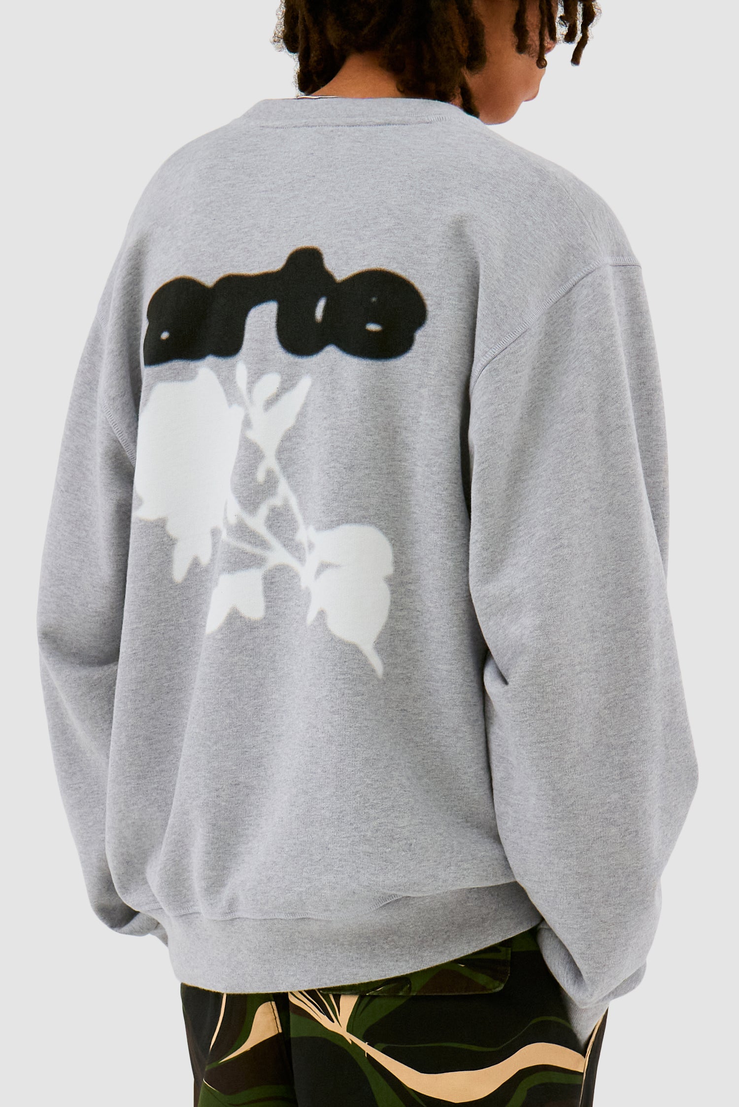 Blur Flower Crewneck - Gris