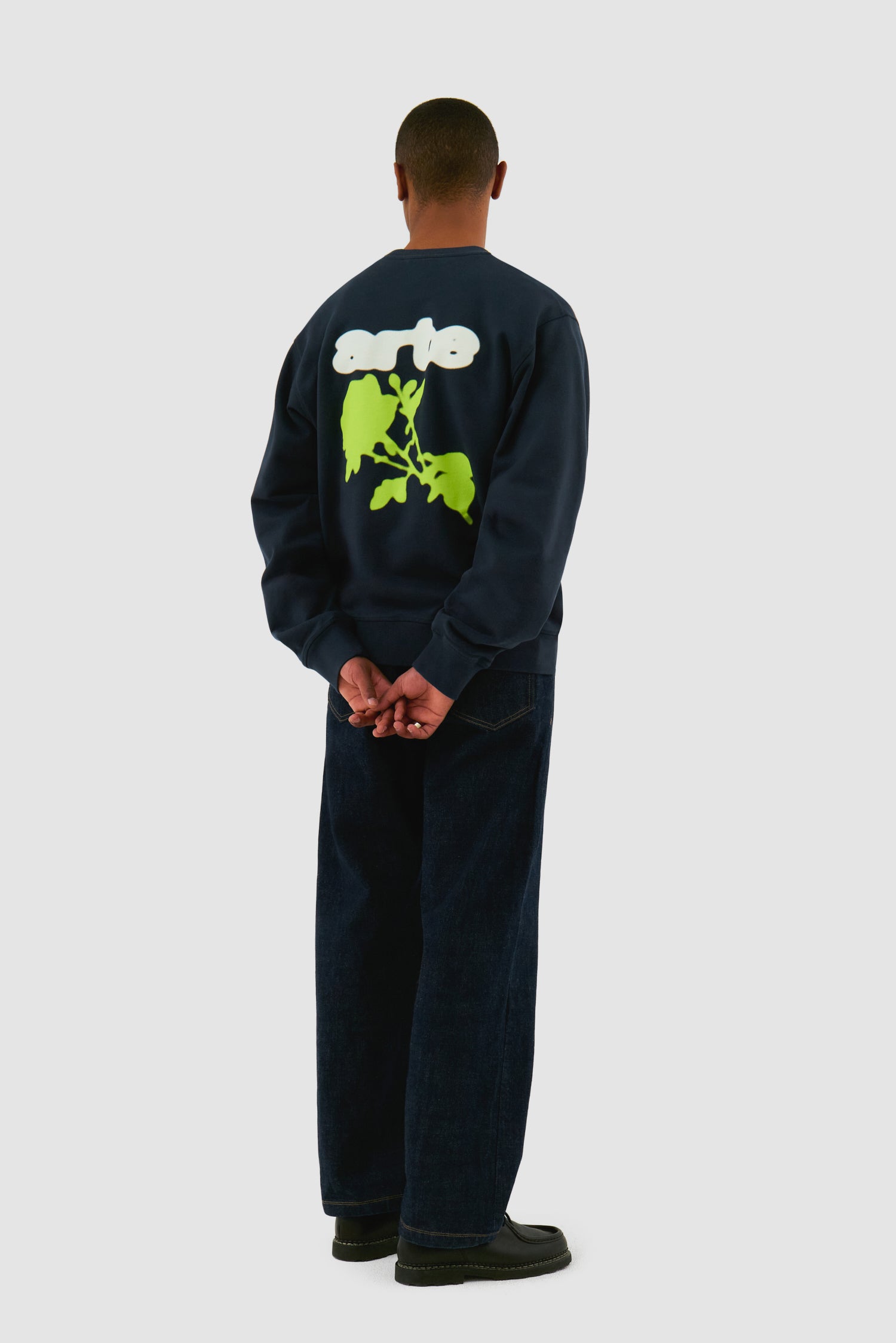 Blur Flower Crewneck - Navy