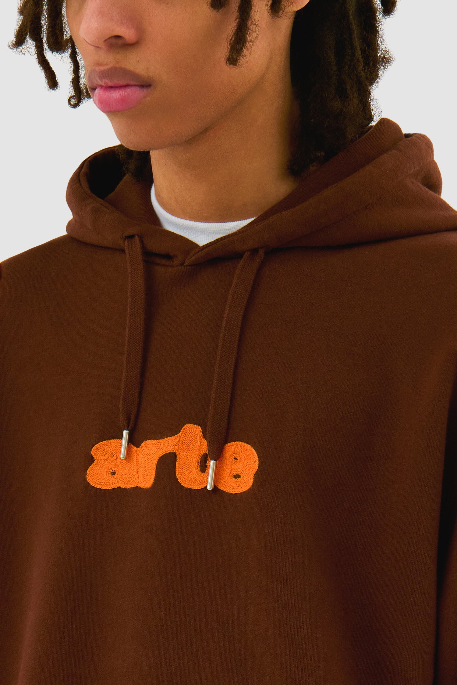 Sweat à capuche avec logo brodé - Marron