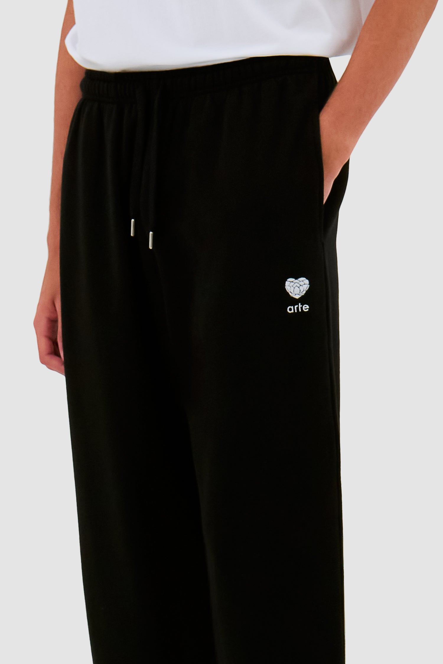 Heart Flower Sweat Pants - Black