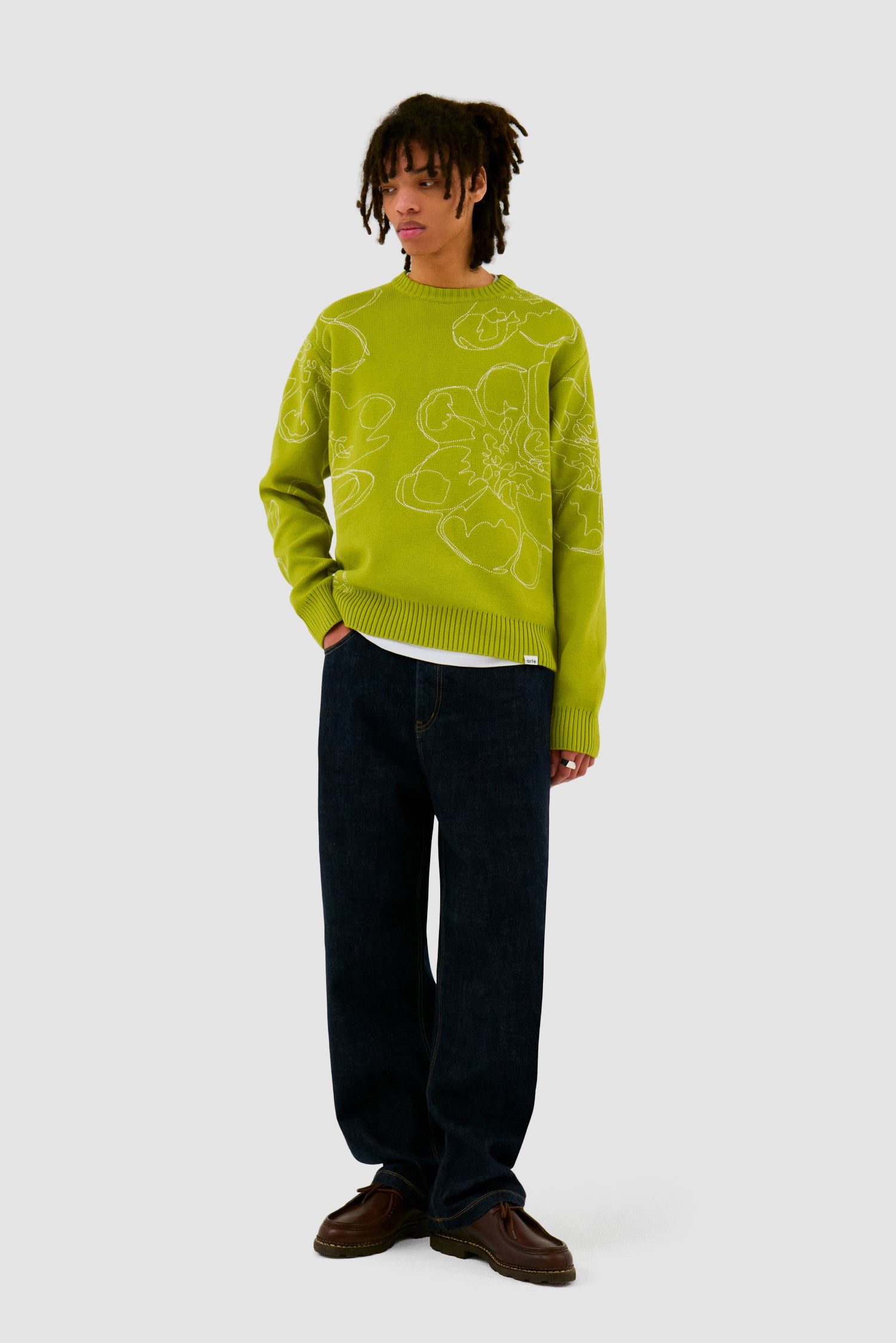 Tricot à fleurs brodées - Vert clair
