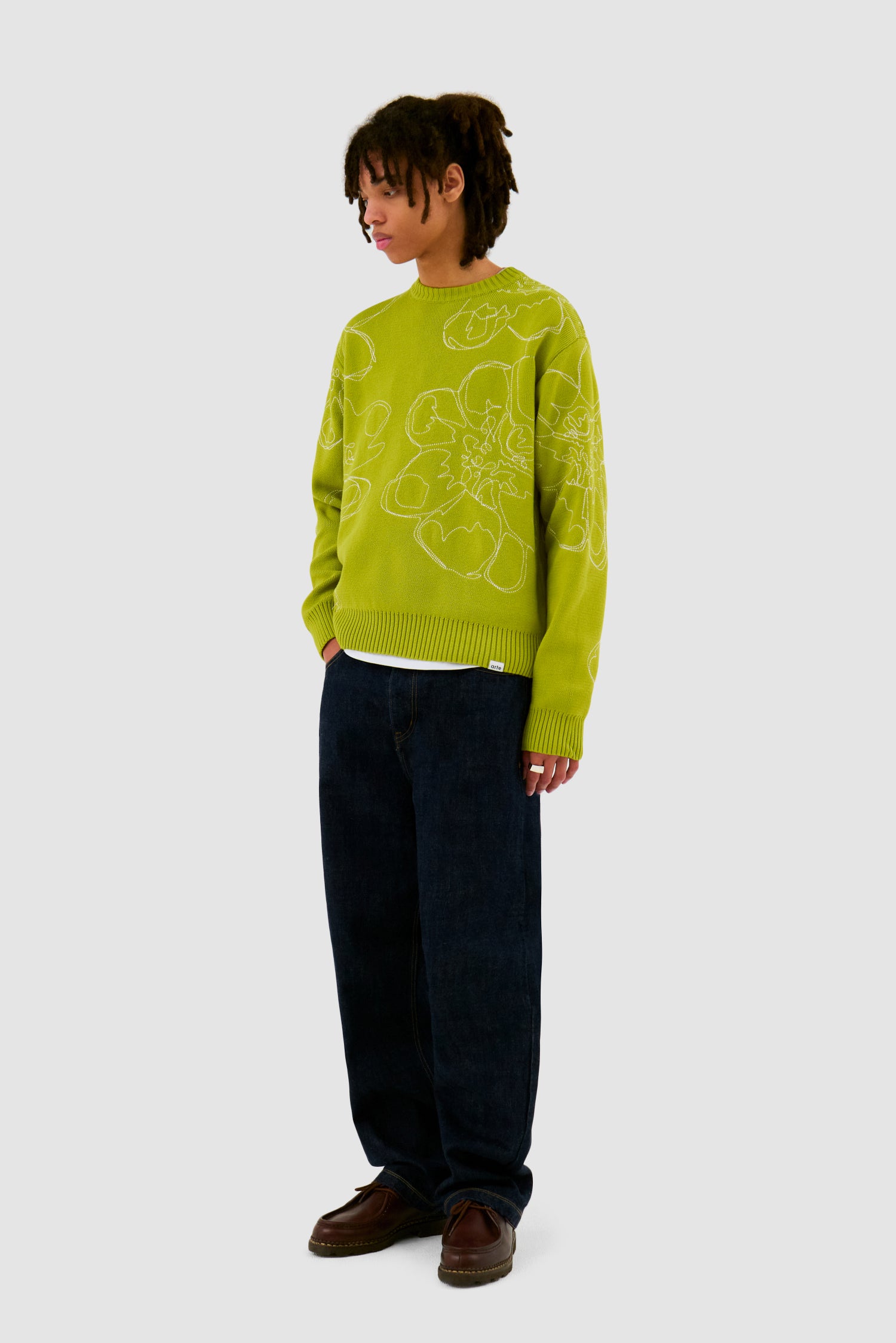 Tricot à fleurs brodées - Vert clair