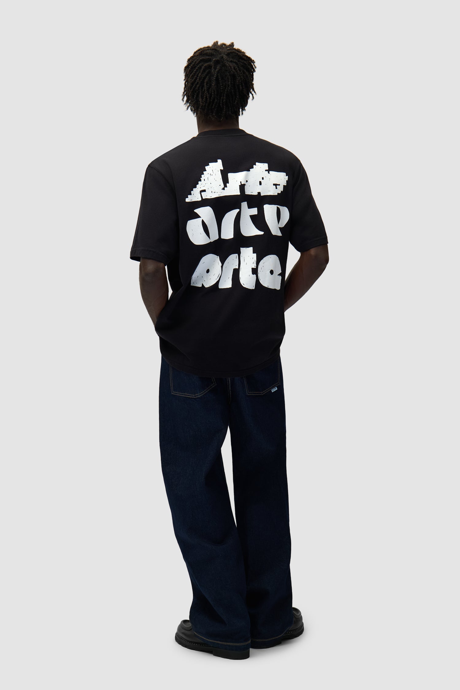 Multi Arte Print T-Shirt - Black