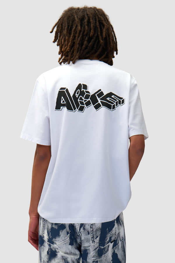 T-shirt imprimé Blocks en blanc porté par un mannequin, vue de dos à mi-corps