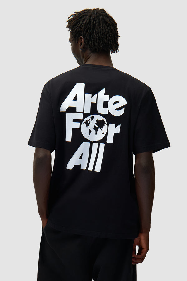 T-shirt Arte For All en noir porté par un mannequin, vue de dos à mi-corps