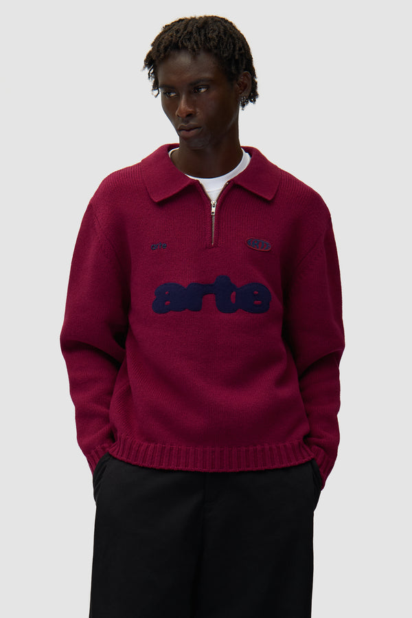 Polo in Bordeaux worn by a model, half-body front view