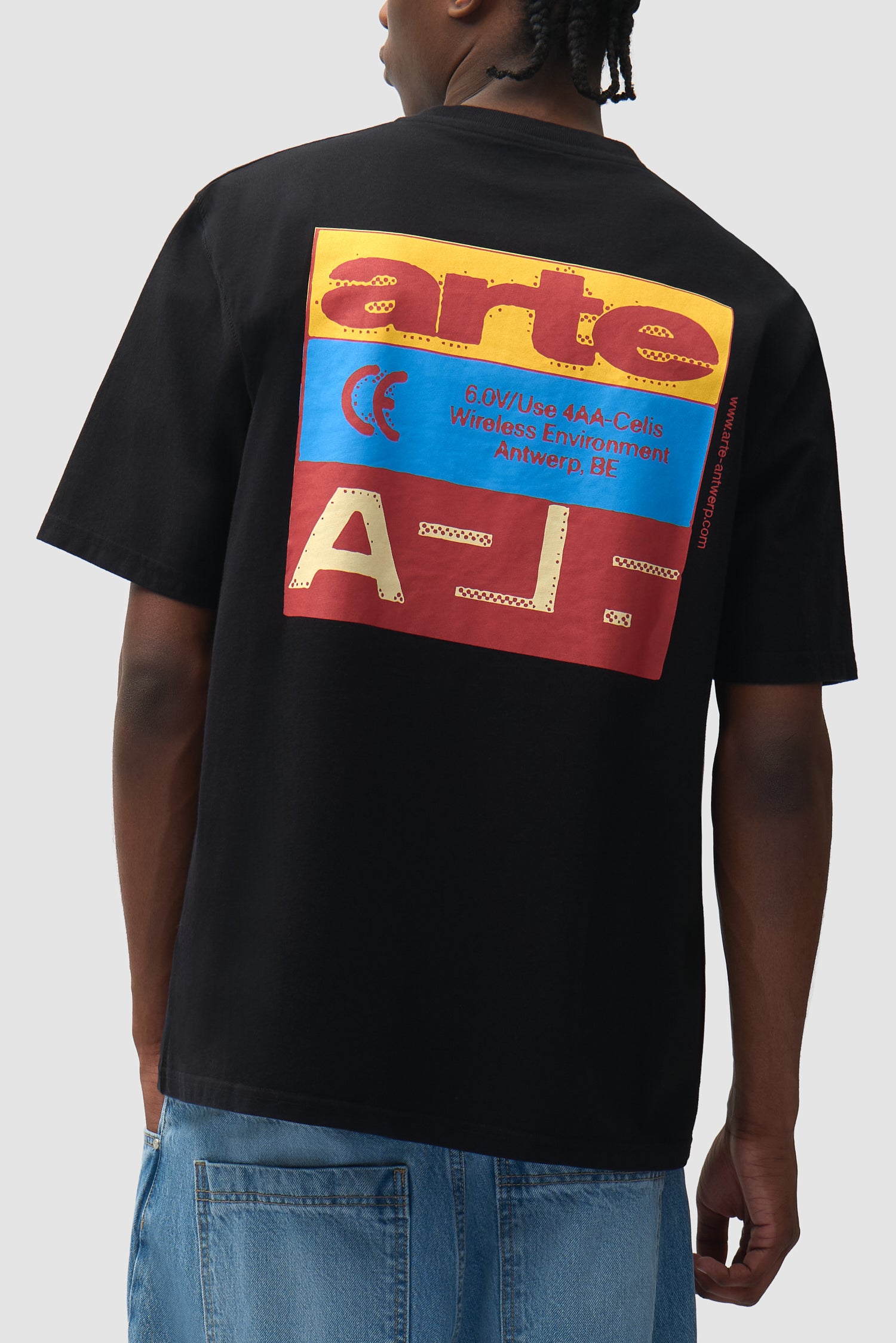 Tricolor Serial T-shirt - Black – Arte Antwerp