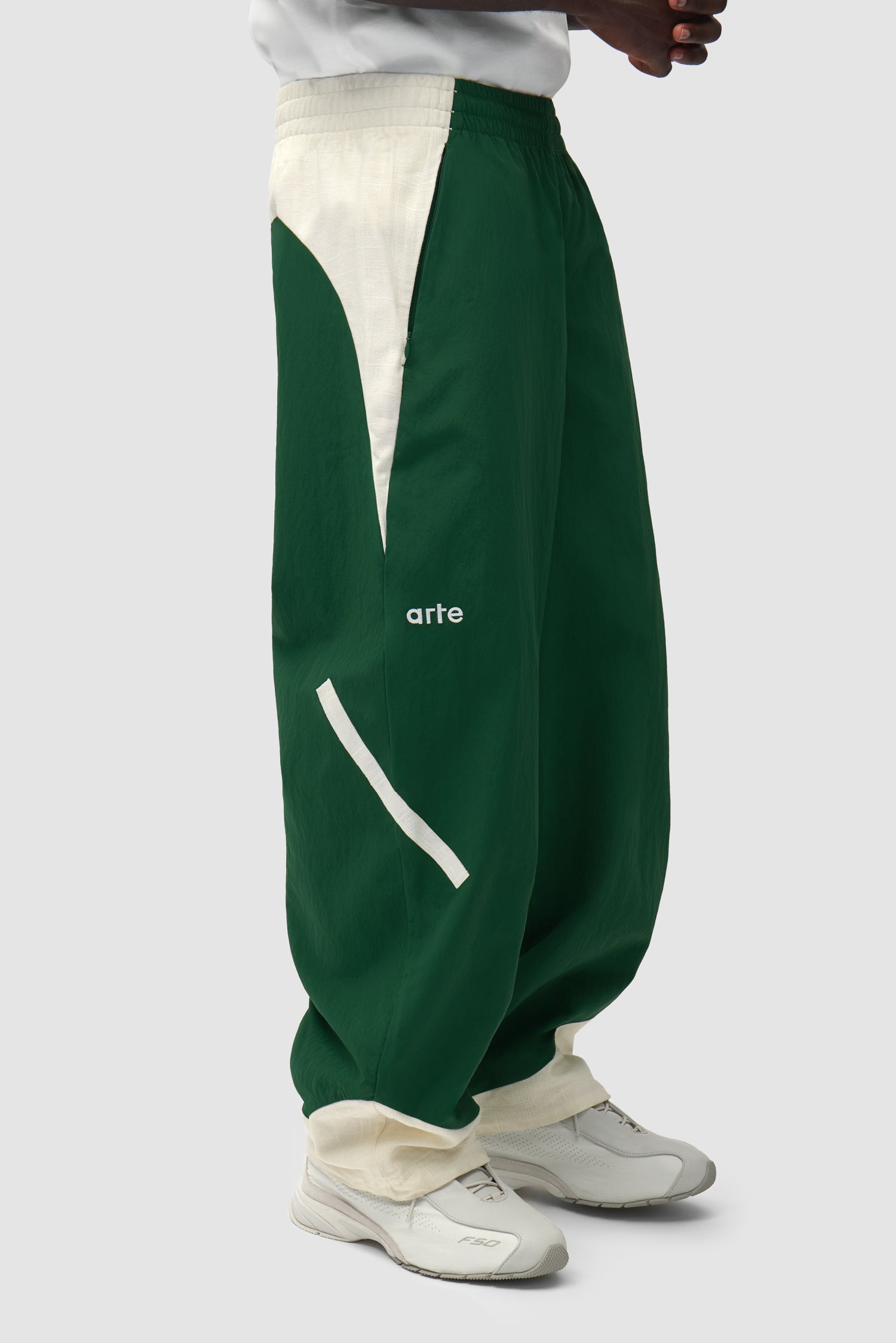 Arte for adidas Z.N.E. track pants - green/cream – Arte Antwerp