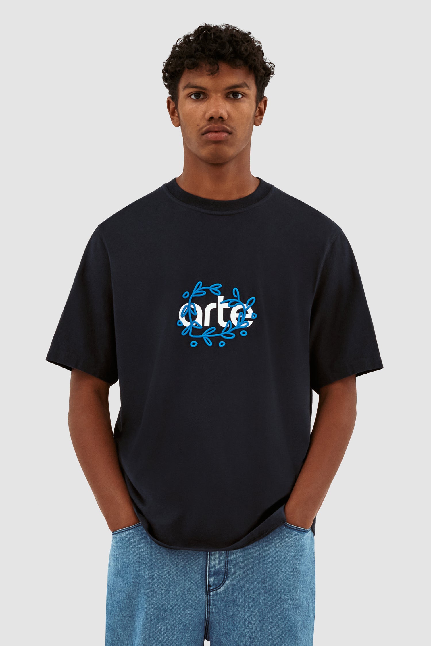 Teo Arte Front T-shirt - Navy