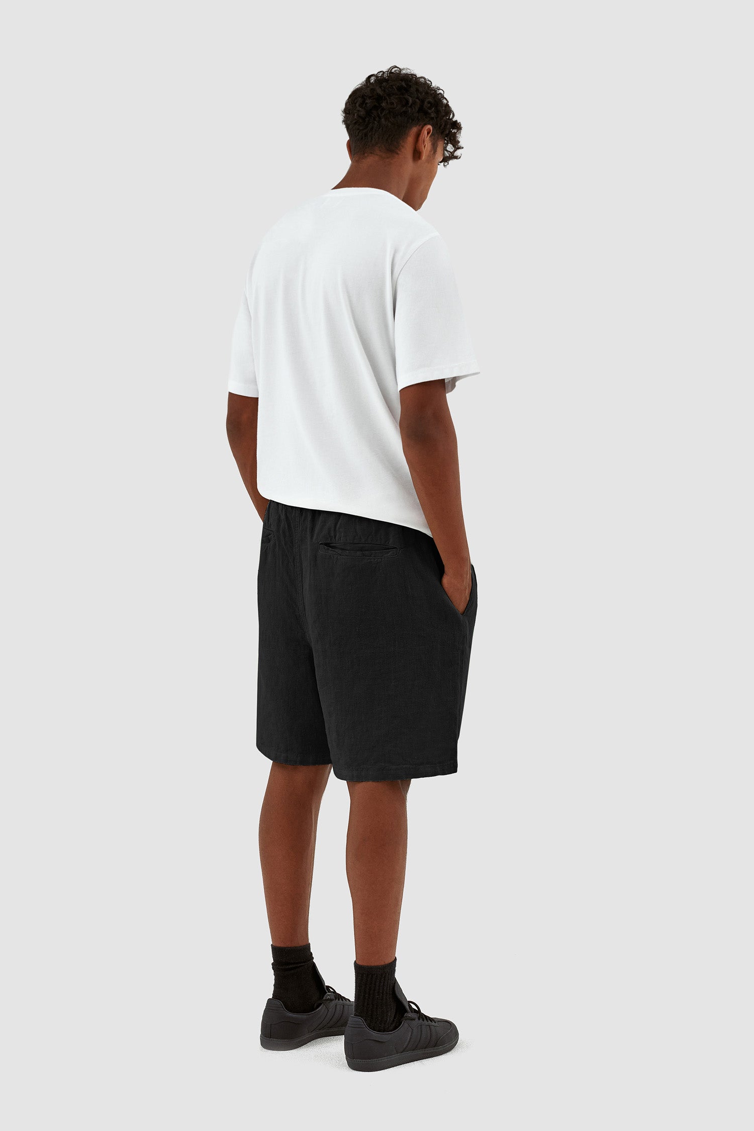 Jan Linnen Shorts - Black