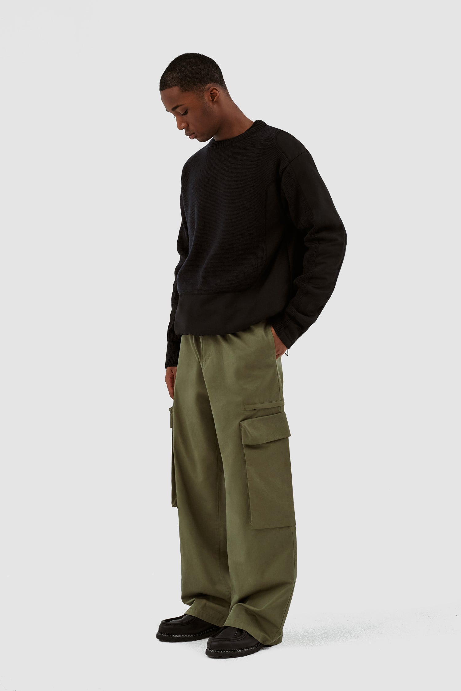 Kris Contrast Sweater - Black