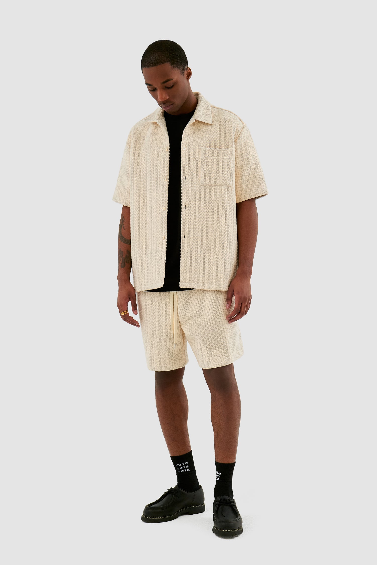 Smith Short - Cream