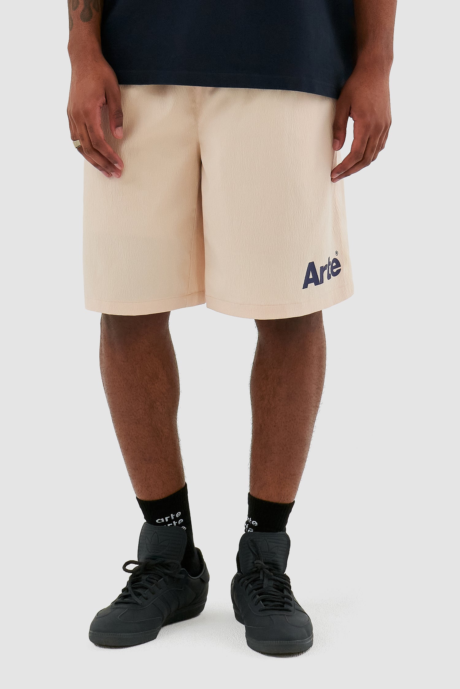 Samuel Logo Shorts - Cream