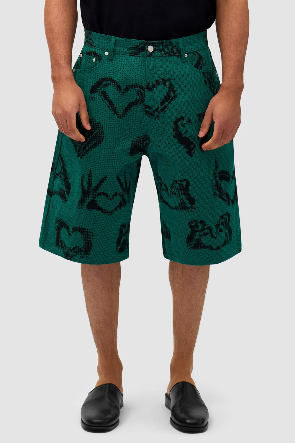 Hand Heart Shorts - Green