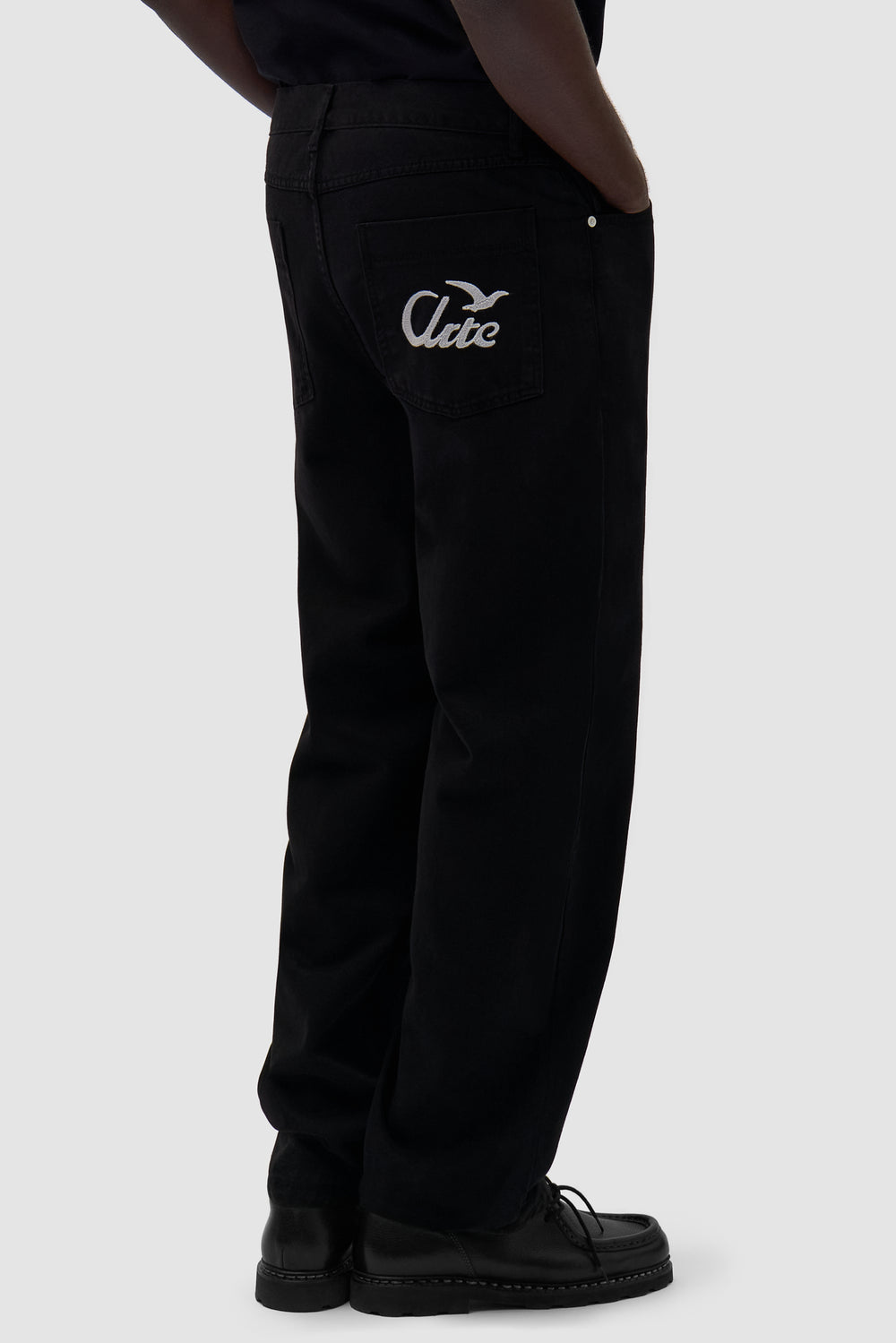 Back Bird Pants - Black