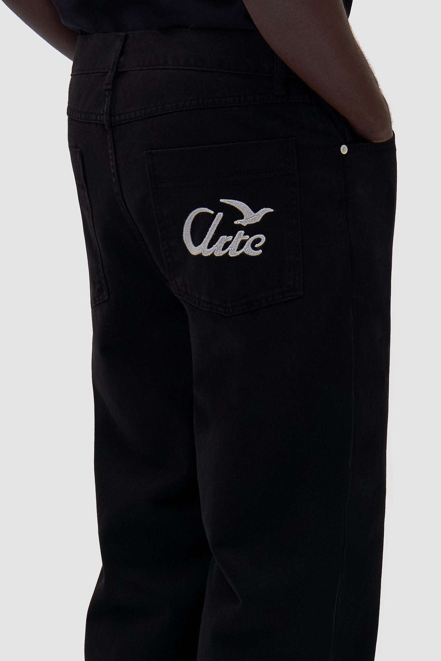 Back Bird Pants - Black