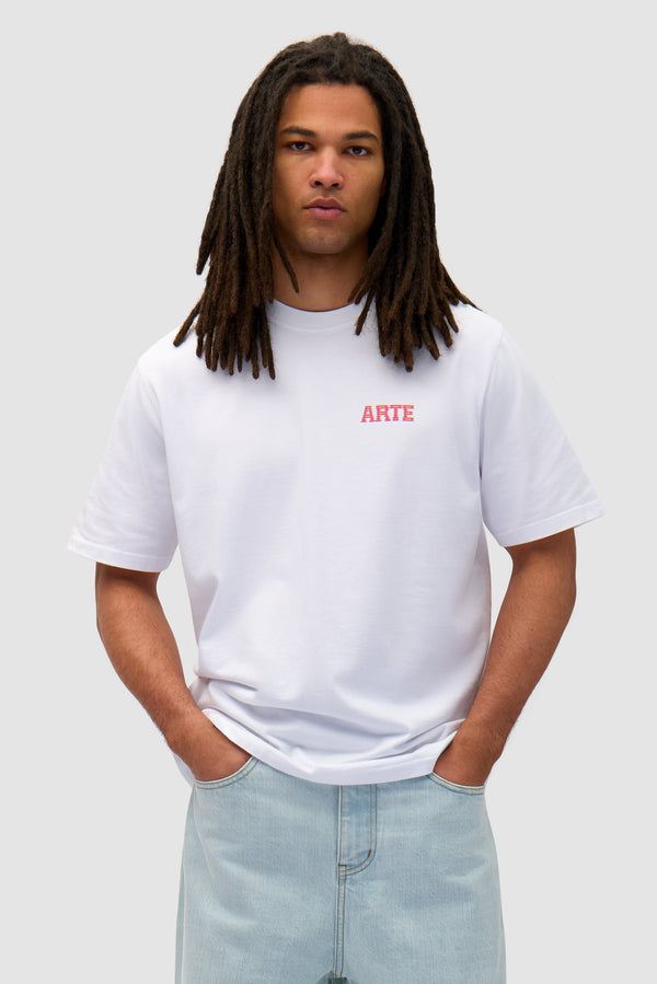 Mural Back Print T-shirt in White worn by a model, half-body front view