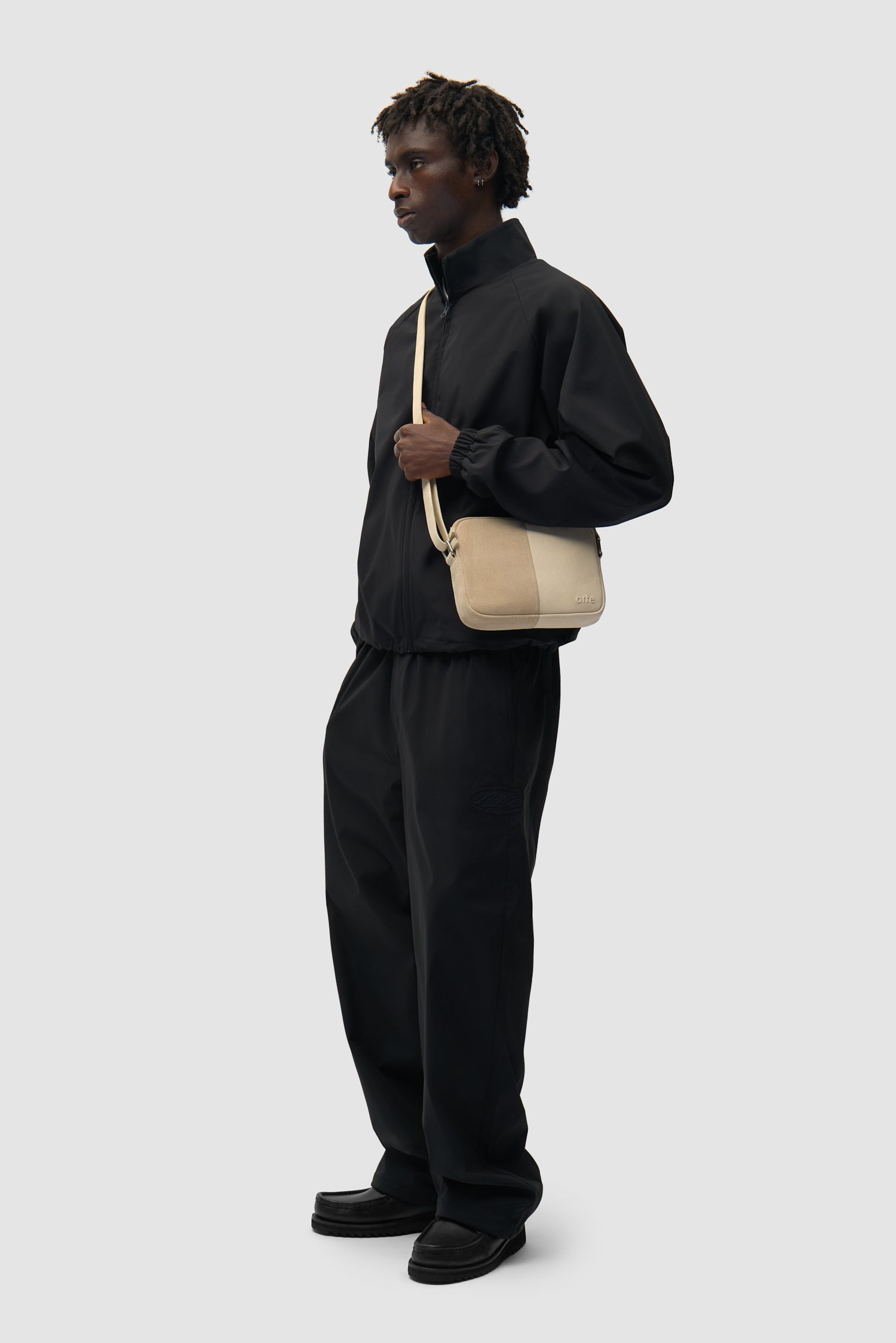 Sac Multi Leather Baka couleur crème, vue détaillée