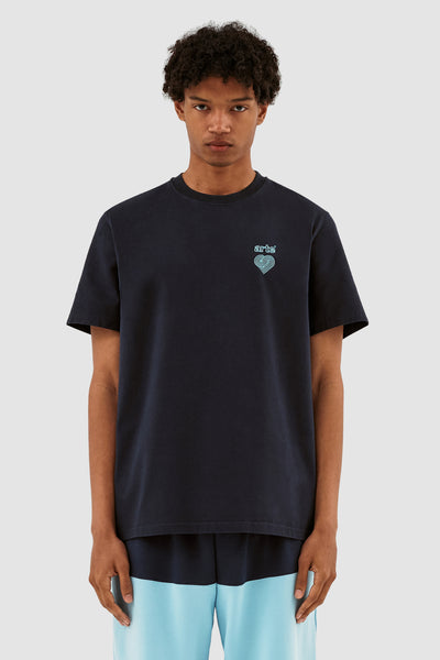 Taut Embroi Heart Logo T-shirt - Navy