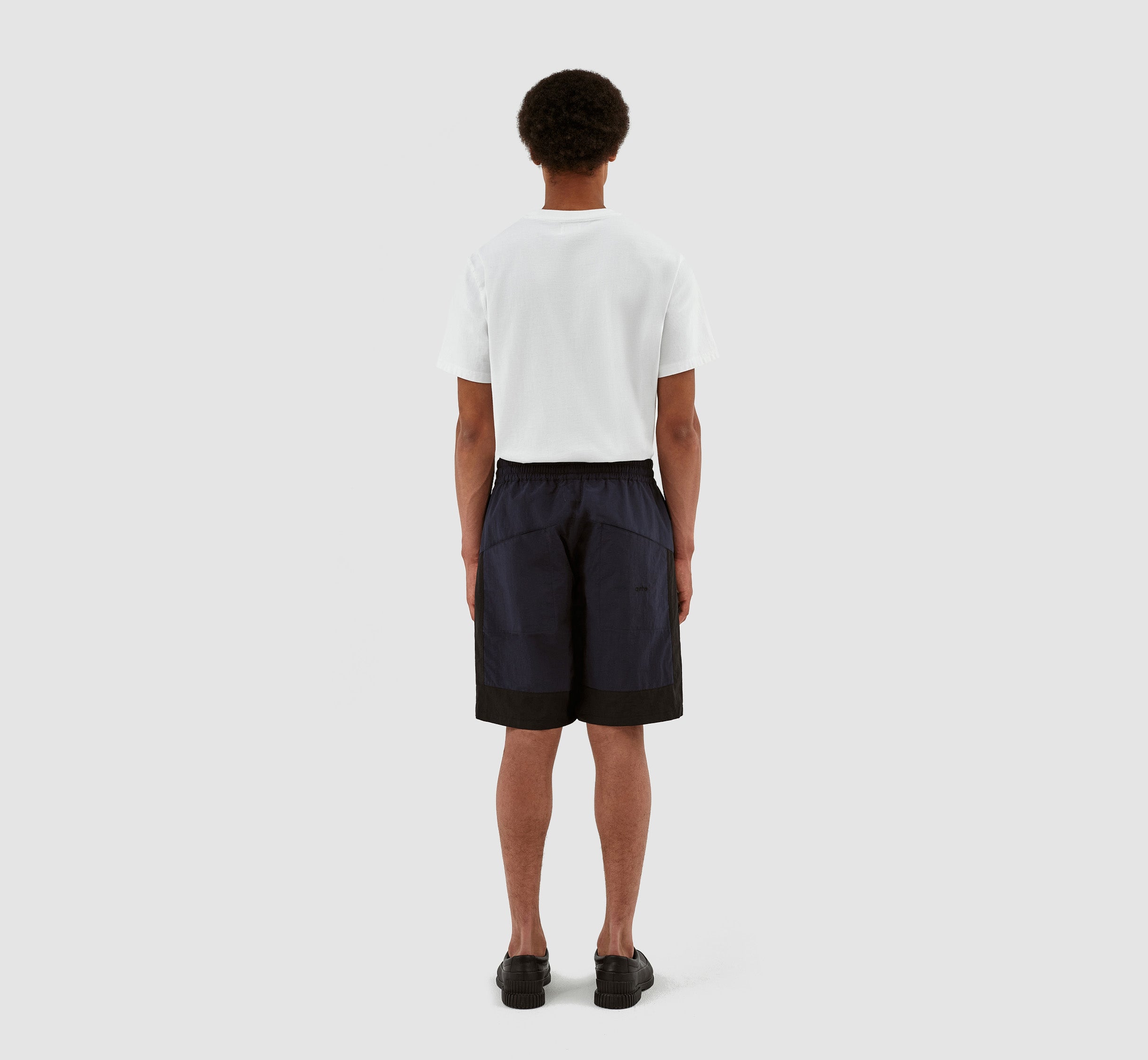 Steiner Contrast Shorts - Black/Navy
