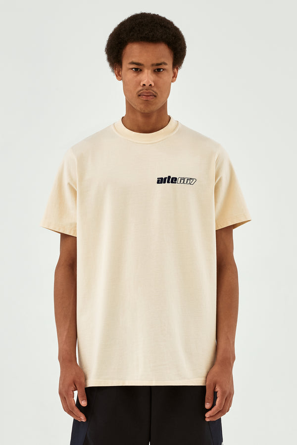 667 T-shirt - Cream - Arte Antwerp