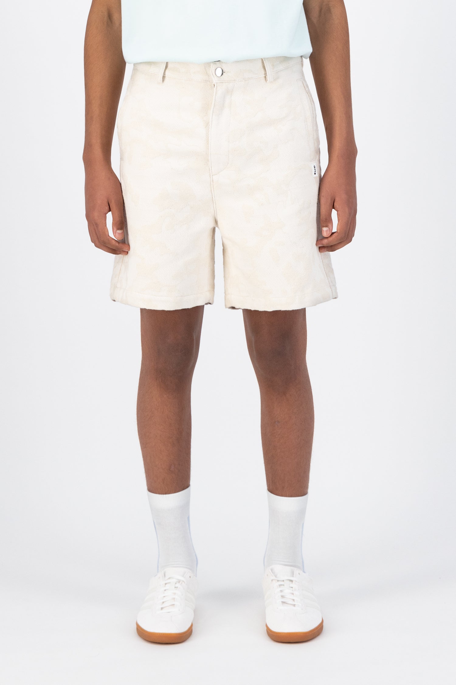 Sobrino Jacq Short - Cream/Off White