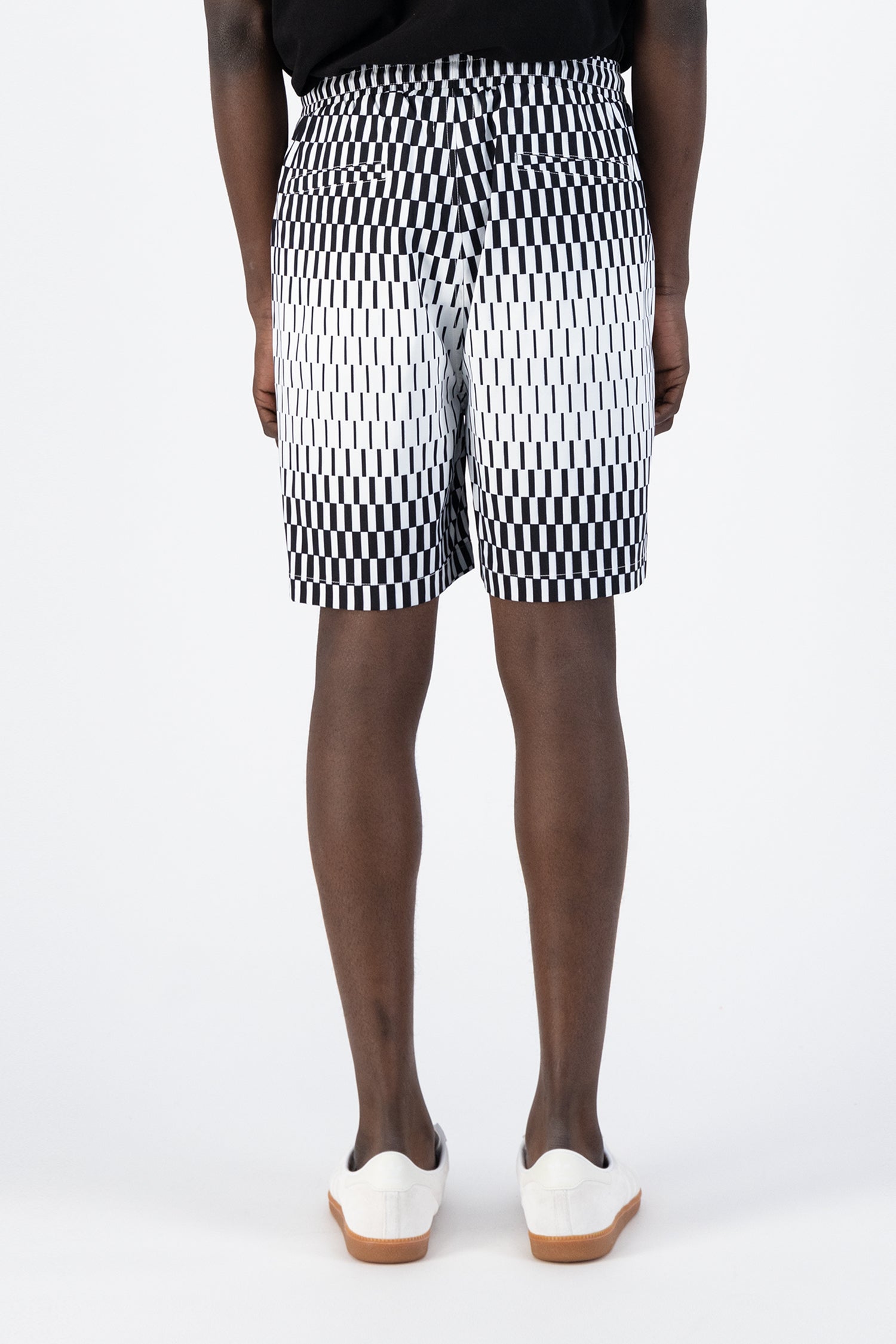 Soto Retan Shorts - Black/White